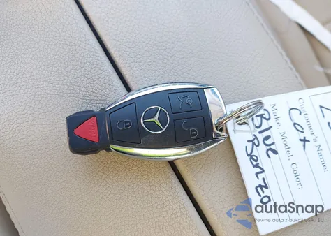 2017 Mercedes-Benz C 300 4Matic/Luxury 4Matic/Sport 4Matic from USA, damaged, VIN 55SWF4KB4HU213818